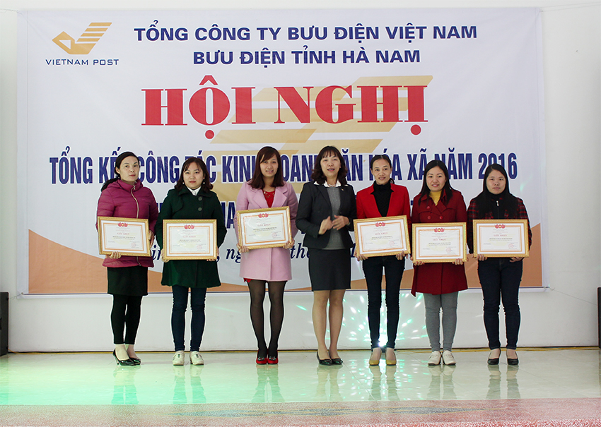 Bưu điện tỉnh Hà Nam tổ chức tổng kết công tác kinh doanh Bưu điện - Văn hóa xã năm 2016