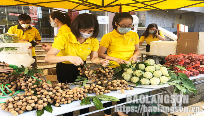 Bưu điện tỉnh Lạng Sơn: 11 gian hàng giới thiệu sản phẩm nông sản