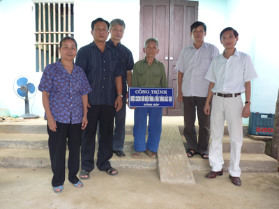 Bưu Điện tỉnh và Viễn thông Bắc Kạn - "Tri ân gia đình có công với sự nghiệp phát triển của ngành" 