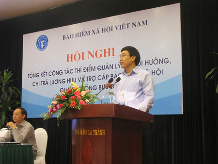 Tổng kết 01 năm thí điểm quản lý, chi trả lương hưu, trợ cấp BHXH hàng tháng qua Bưu điện 