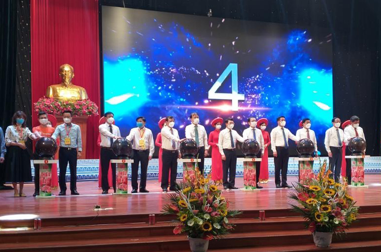 Vải thiều Bắc Giang tiêu thụ trên sàn Postmart.vn đều đạt tiêu chuẩn VietGAP