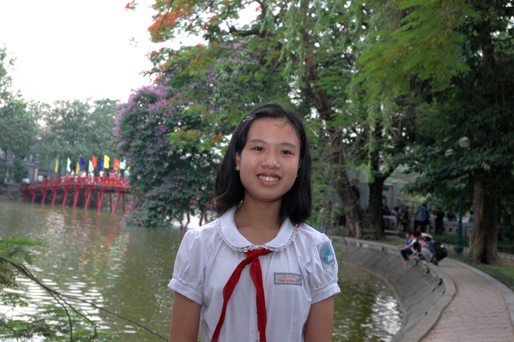 Gặp gỡ cô bé hóa thân  thành “Thủy tinh”