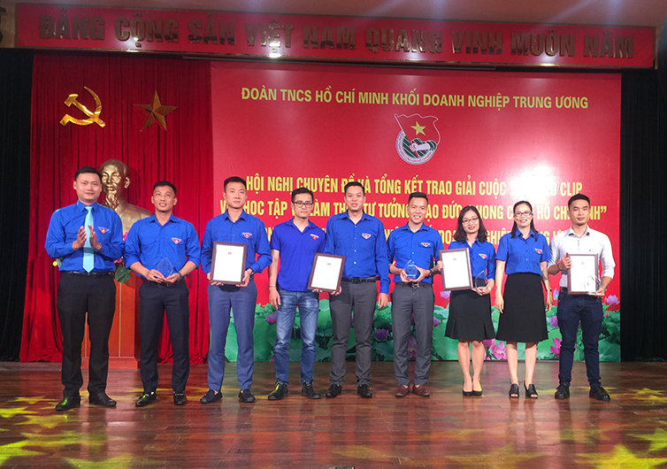 Trao giải Cuộc thi Video clip về “Học tập và làm theo tư tưởng, đạo đức, phong cách Hồ Chí Minh”