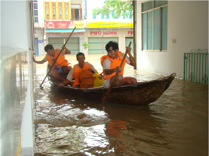 Triển khai công tác phòng chống lụt bão, giảm nhẹ thiên tai năm 2012