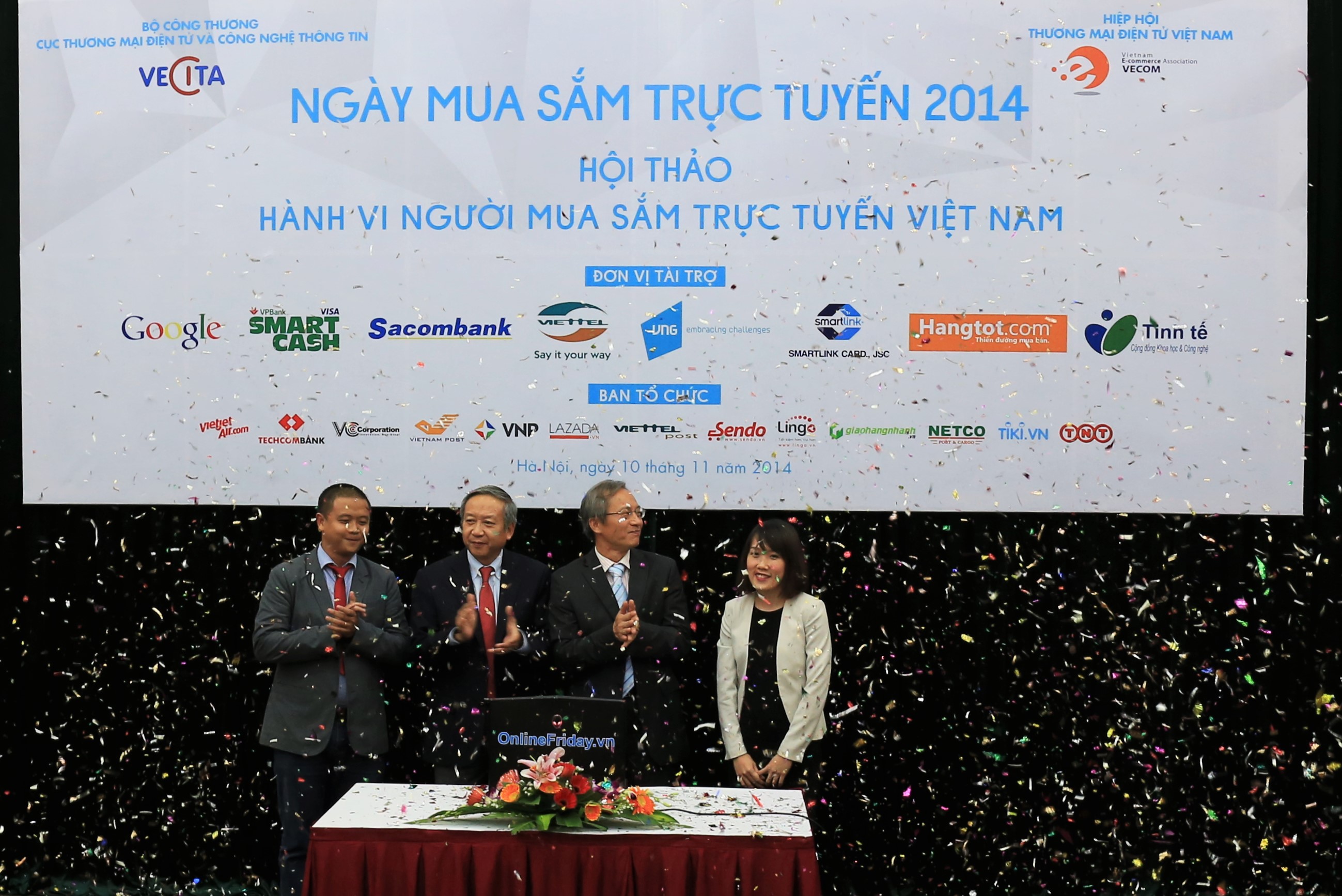 Chính phủ đồng ý tổ chức ngày mua sắm trực tuyến năm 2014