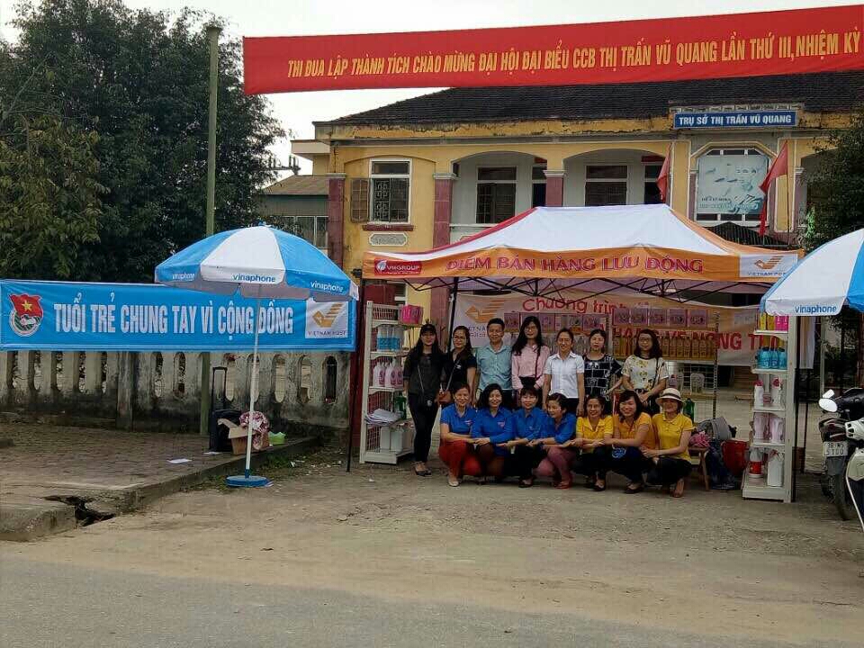 Đoàn thanh niên Bưu điện Hà Tĩnh: “Gian hàng thanh niên” chung tay đến với những hoàn cảnh khó khăn
