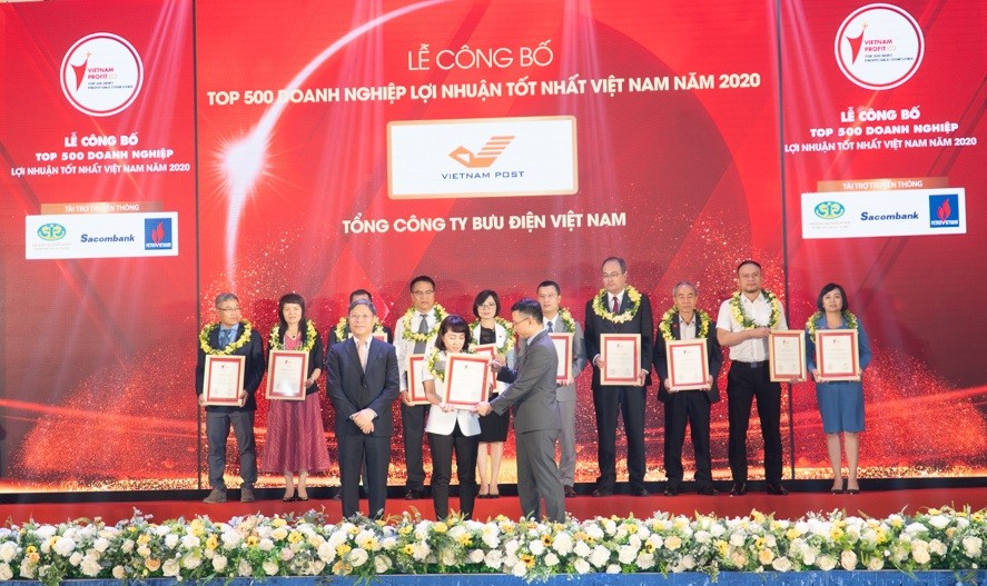 Vietnam Post lần thứ ba liên tiếp được vinh danh Top 500 Doanh nghiệp lợi nhuận tốt nhất