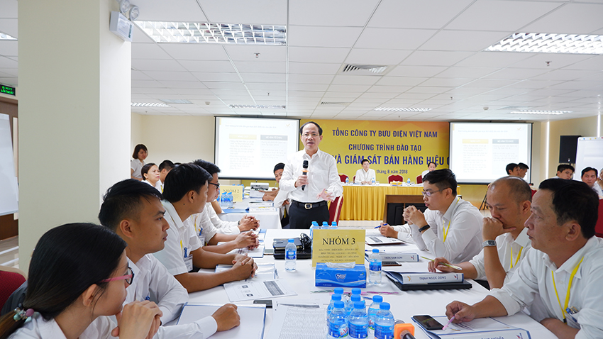 Bưu điện Việt Nam tổ chức đào tạo quản lý và giám sát bán hàng cho đội ngũ chuyên quản BĐ-VHX