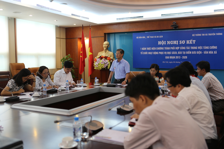 Sơ kết chương trình phối hợp trong việc tăng cường tổ chức hoạt động phục vụ sách, báo tại điểm Bưu điện - Văn hóa xã giai đoạn 2013-2020