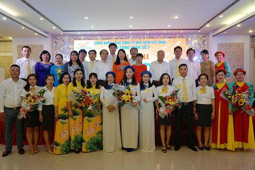 Cụm Công đoàn số 7 tổ chức Hội thi “Nhân viên BĐ-VHX tài năng” năm 2018