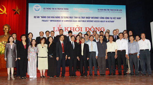 Nâng cao khả năng sử dụng máy tính và truy nhập Internet công cộng tại Việt Nam  