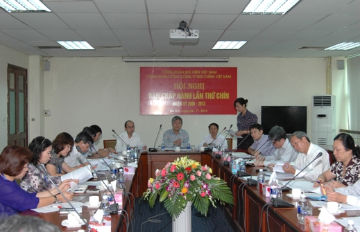 Sơ kết phong trào CNVC và hoạt động Công đoàn Tổng Công ty Bưu chính Việt Nam 6 tháng đầu năm 2012
