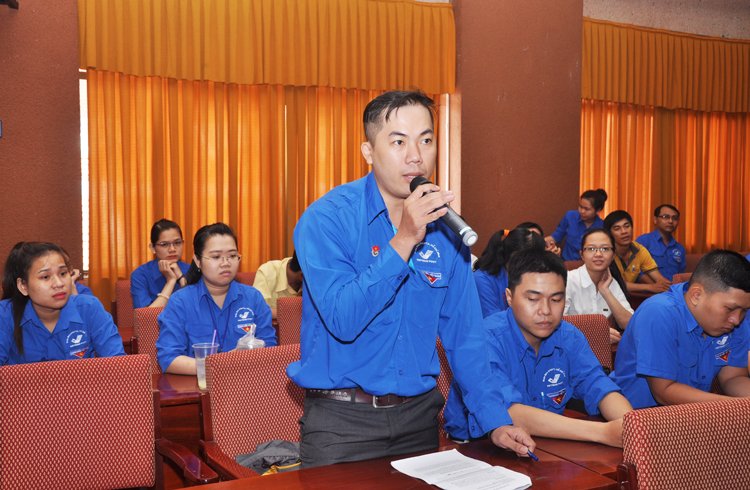Mỗi đoàn viên thanh niên hãy tỏa sáng trong cuộc sống và trong công việc hàng ngày