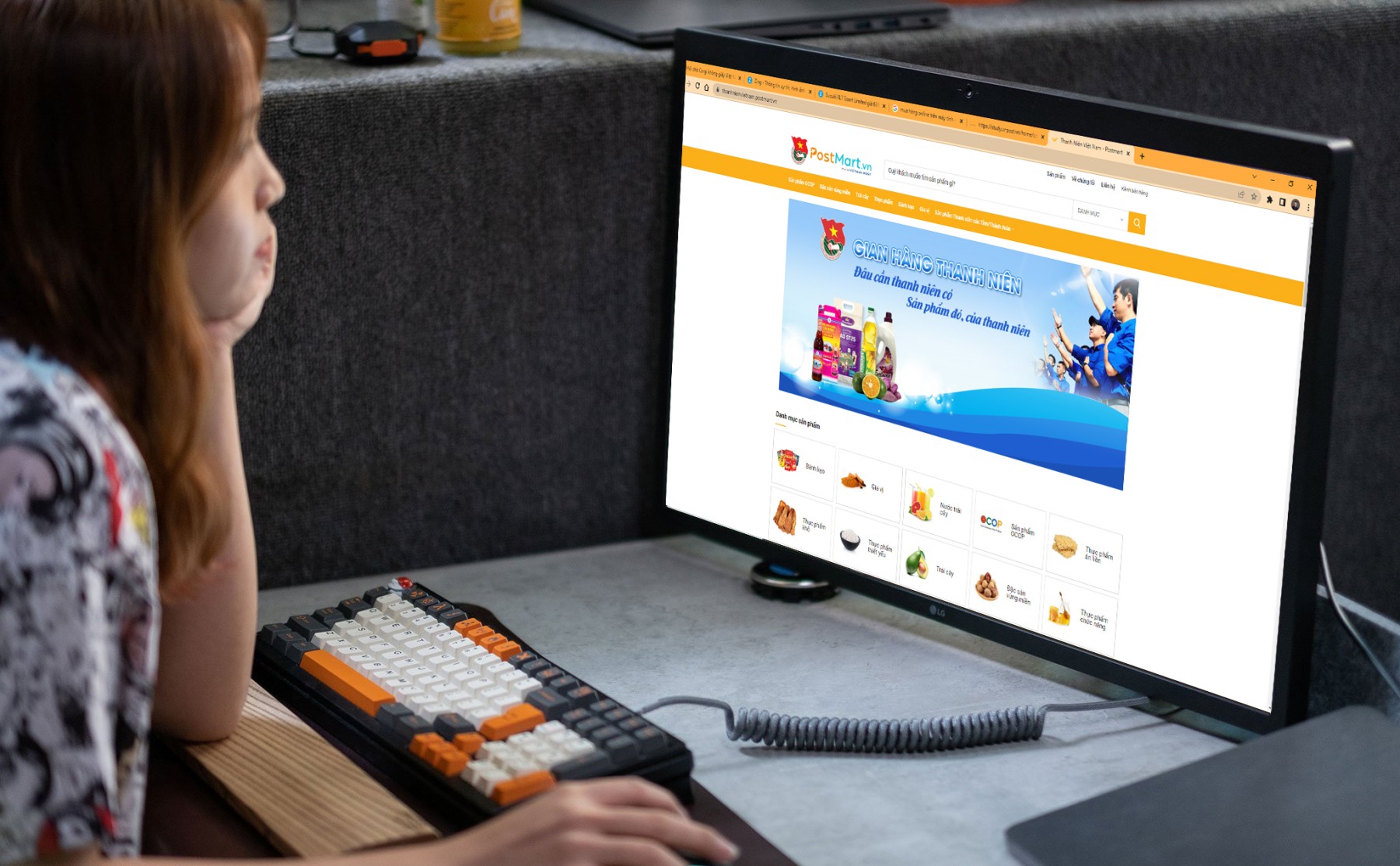 315 sản phẩm của thanh niên lên sàn thanhnienvietnam.postmart.vn