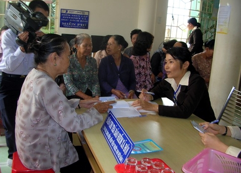 Chi trả lương hưu qua hệ thống Bưu điện: Mô hình cần nhân rộng