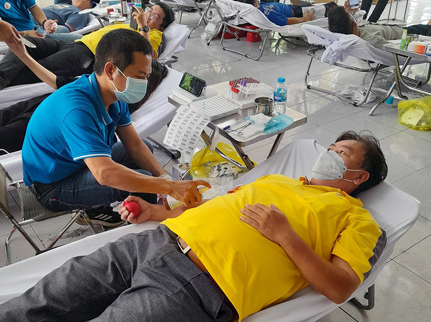 Bưu điện tỉnh Bình Dương tổ chức chương trình hiến máu nhân đạo