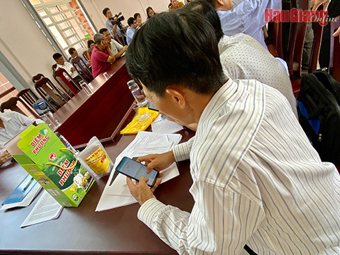 Hậu Giang: Hướng dẫn đưa sản phẩm lên sàn thương mại điện tử