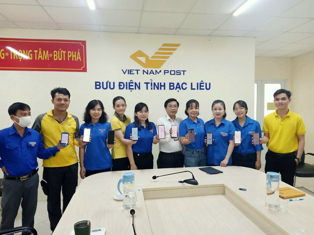 Bưu điện tỉnh Bạc Liêu chuyển đổi số “chìa khóa” của thành công