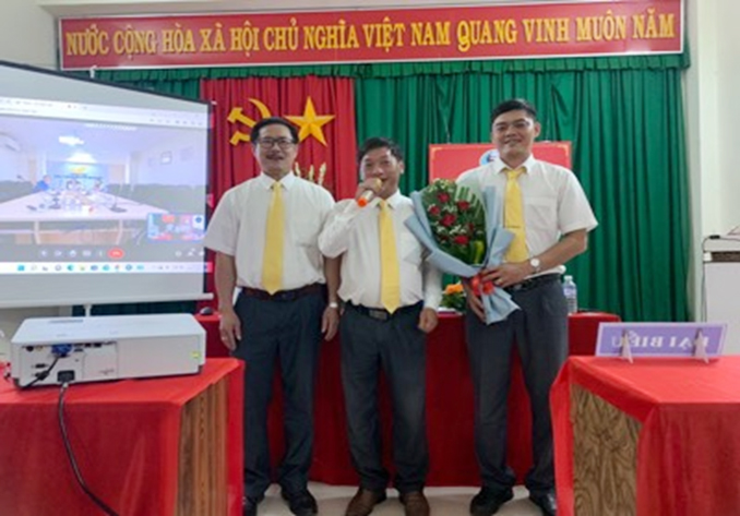 Bài dự thi Búa Liềm Vàng: Các giải pháp chủ yếu cần thực hiện nhằm nâng cao năng lực lãnh đạo, sức chiến đấu của tổ chức cơ sở Đảng