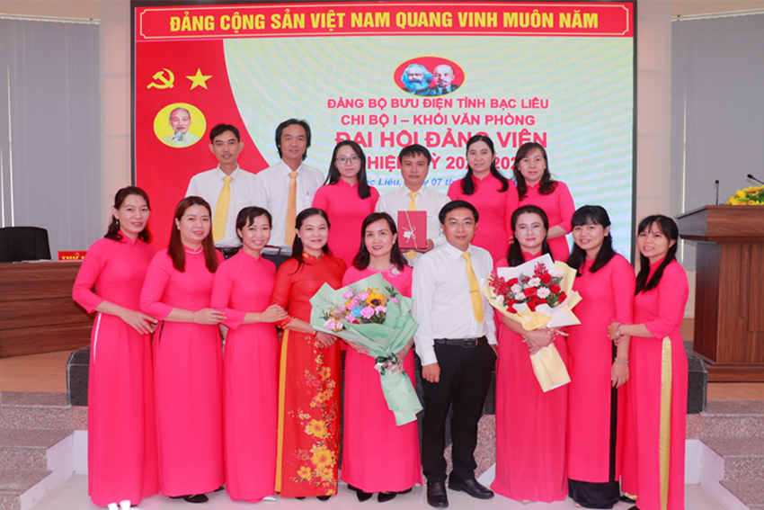 Bài dự thi Búa Liềm Vàng: Gương điển hình về “Học tập và làm theo tư tưởng, đạo đức, phong cách Hồ Chí Minh”
