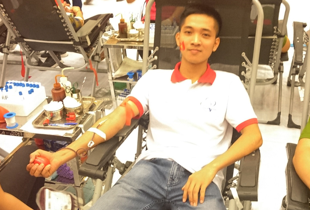 Tấm gương thanh niên Bưu điện với 20 lần hiến máu tình nguyện