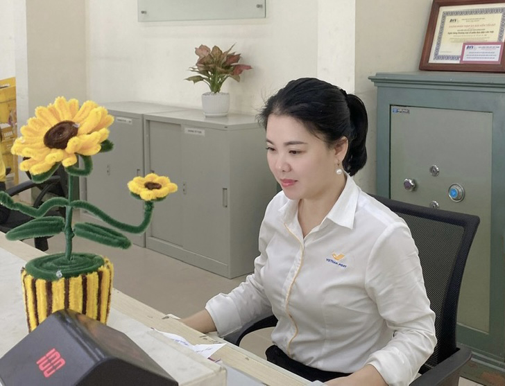 Giao dịch viên Bưu điện tỉnh Yên Bái giúp khách hàng thoát vụ lừa đảo tiền gửi tiết kiệm