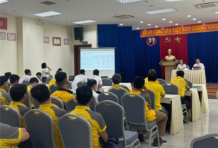 Bài dự thi Giải Búa liềm vàng: “Lắng nghe Người lao động nói, nói Người lao động nghe”