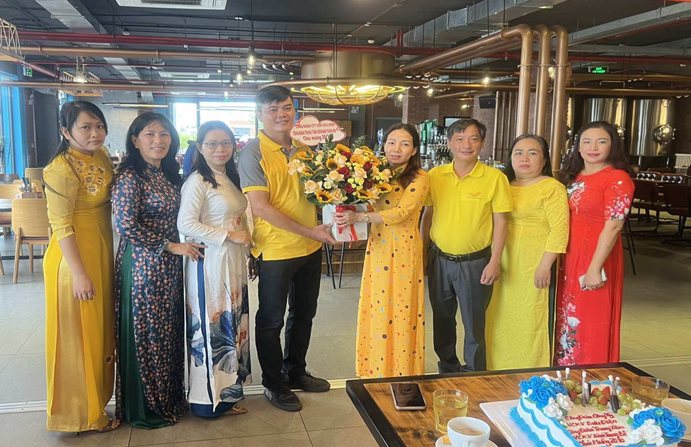 Bài dự thi Giải búa liềm vàng: Vai trò của tổ chức Công đoàn trong công tác chăm lo đời sống vật chất, tinh thần cho người lao động