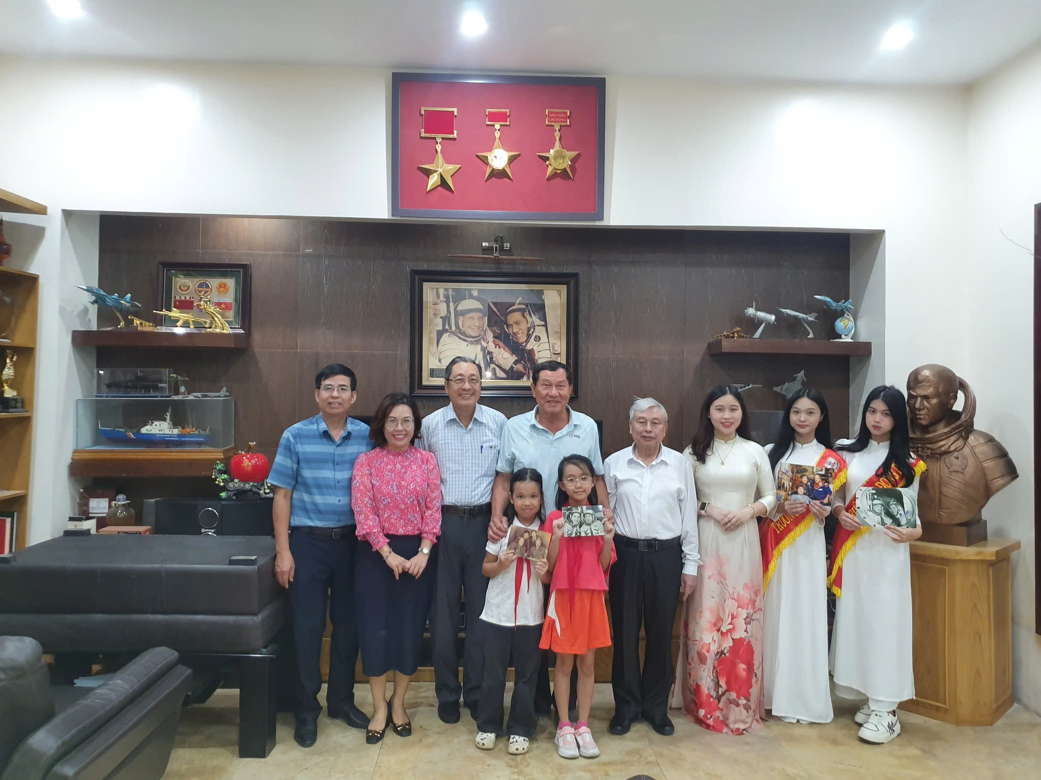 Gặp gỡ người Việt Nam đầu tiên bay vào vũ trụ -  Trung tướng, Anh hùng lực lượng vũ trang Phạm Tuân