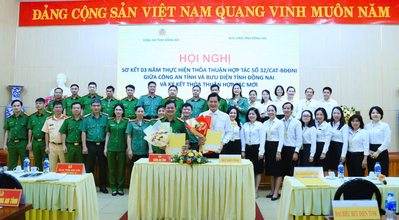 Sơ kết thực hiện thỏa thuận hợp tác giữa Công an tỉnh và Bưu điện tỉnh Đồng Nai