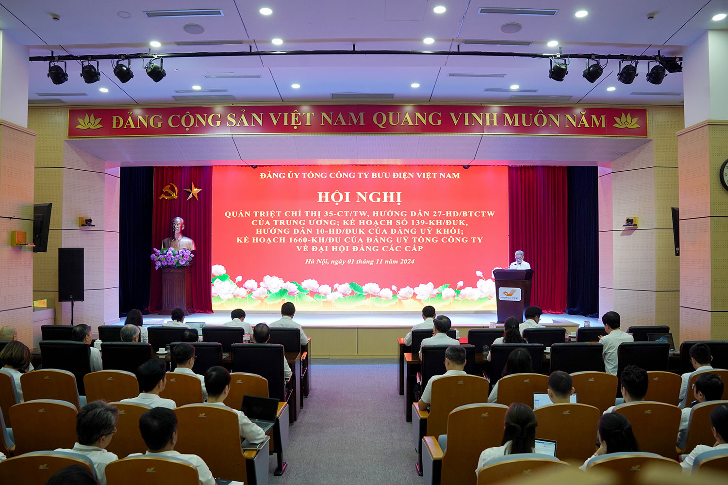 Hội nghị Quán triệt, triển khai Chỉ thị 35 của Bộ Chính trị và các văn bản về Đại hội Đảng bộ các cấp