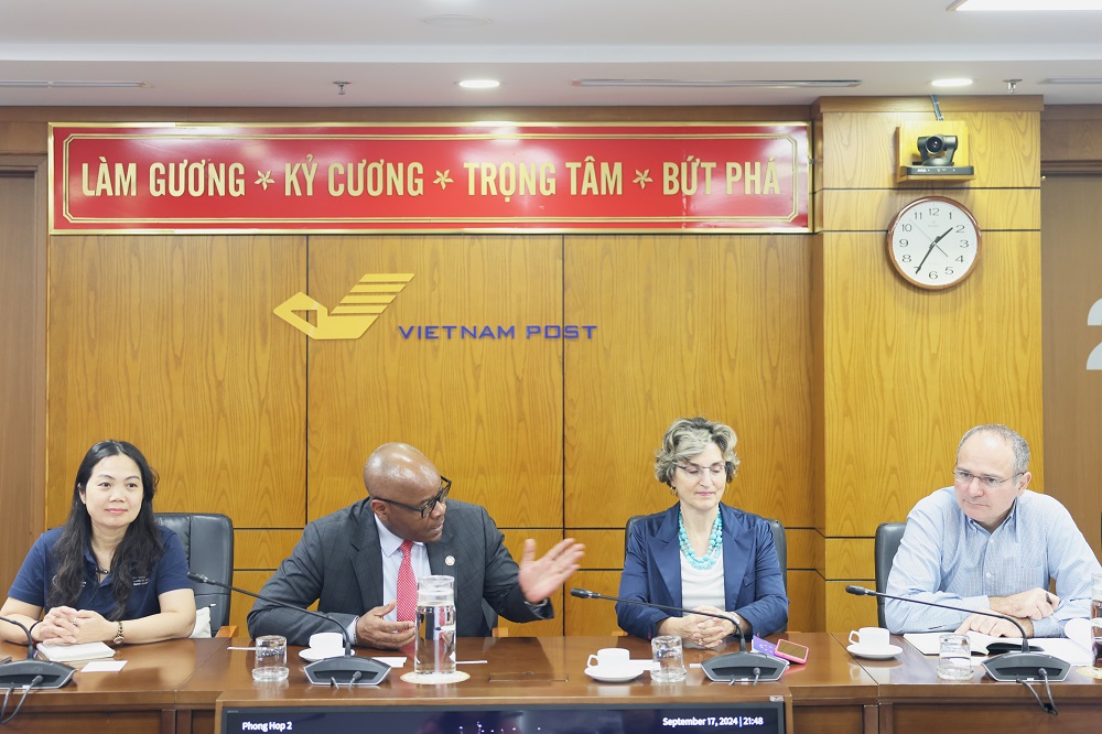Lãnh đạo Tổng công ty làm việc với Tổng cục bảo vệ dân sự và hỗ trợ nhân đạo của Ủy ban Châu Âu
