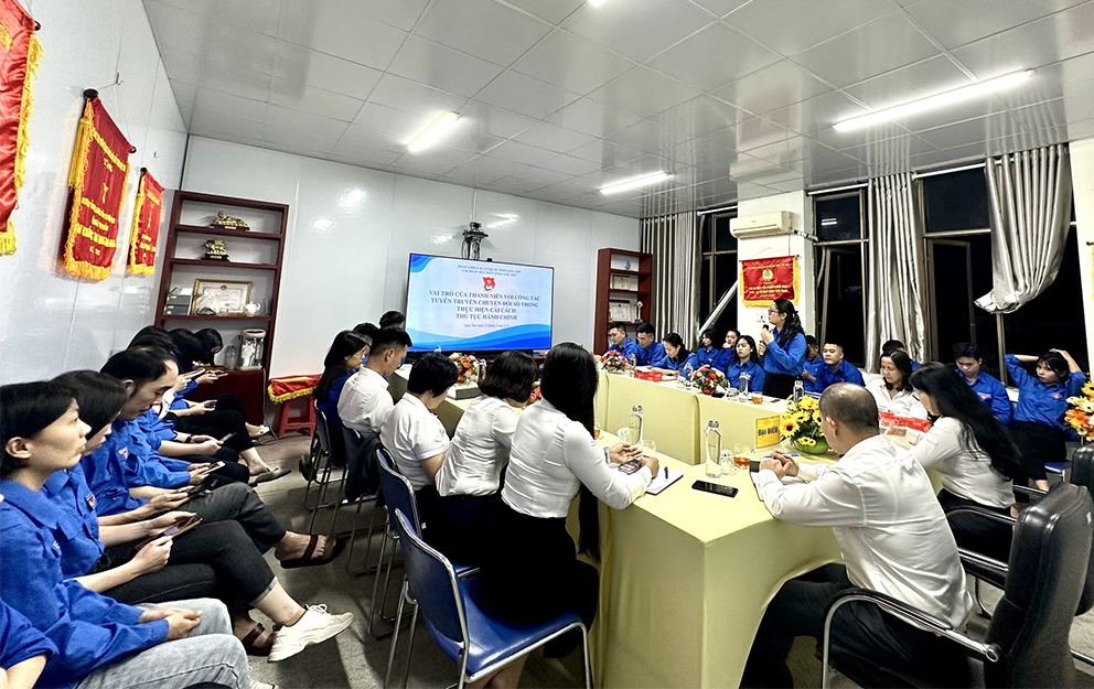 Chi đoàn Bưu điện tỉnh Lạng Sơn tổ chức sinh hoạt chuyên đề, kỷ niệm 93 năm ngày thành lập Đoàn TNCS Hồ Chí Minh (26/3/1931-26/3/2024)