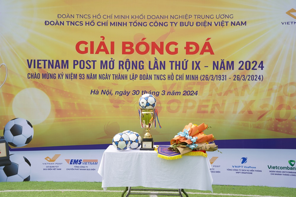 Khai mạc Giải bóng đá Vietnam Post mở rộng lần thứ IX năm 2024