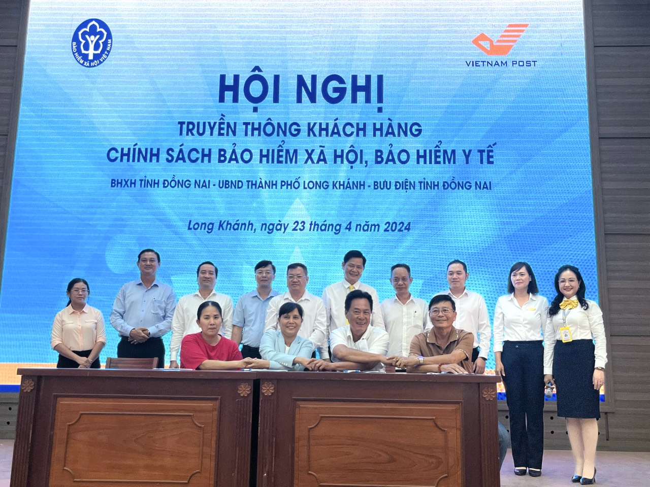 Bưu điện Việt Nam tổ chức Hội nghị truyền thông phát triển Bảo hiểm xã hội tự nguyện, bảo hiểm y tế qua kênh trưởng thôn, trưởng bản