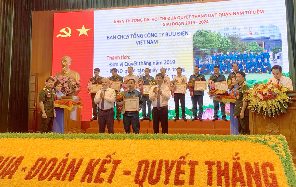 Ban CHQS Tổng công ty Bưu điện Việt Nam nhận Giấy khen đơn vị tiêu biểu trong Phong trào thi đua Quyết thắng giai đoạn 2019-2024