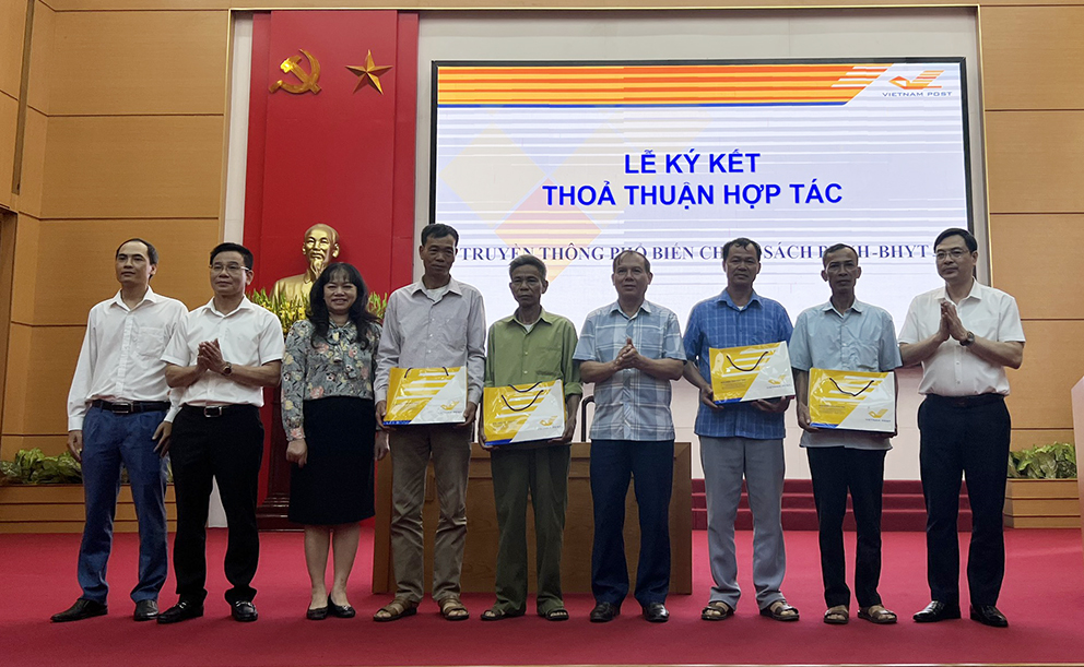 Hội nghị truyền thông chính sách BHXH tự nguyện, BHYT hộ gia đình trên địa bàn huyện Tam Nông, tỉnh Phú Thọ