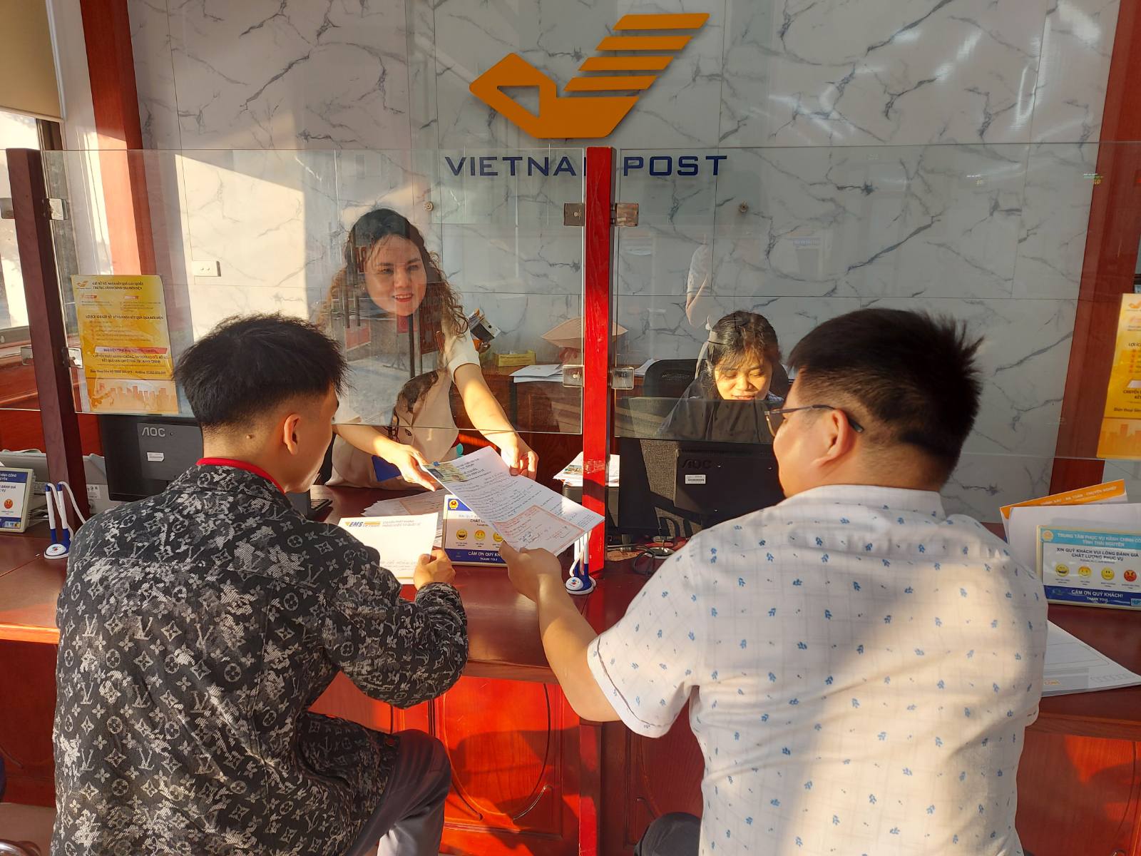 Bưu điện tỉnh Thái Nguyên triển khai dịch vụ công trực tuyến và trả kết quả giải quyết thủ tục hành chính lĩnh vực Giao thông vận tải