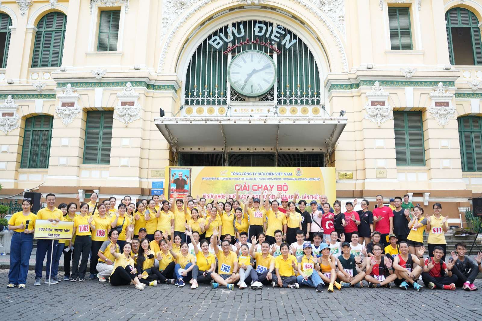 Bưu điện TP. Hồ Chí Minh tổ chức giải chạy bộ nhân kỷ niệm 134 năm ngày sinh Chủ tịch Hồ Chí Minh (19/5/1890 - 19/5/2024)
