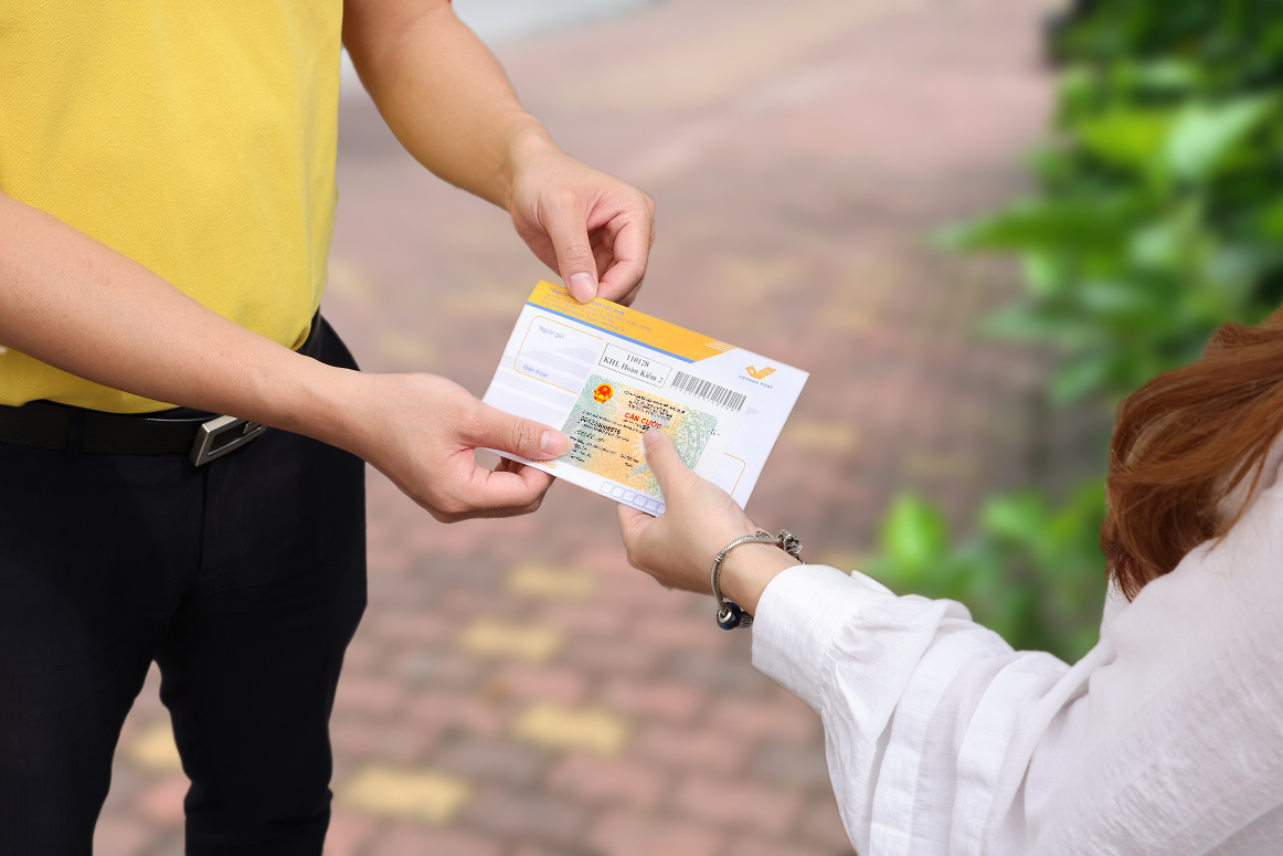 Bưu điện Việt Nam là đơn vị duy nhất thực hiện chuyển phát căn cước đến địa chỉ người dân