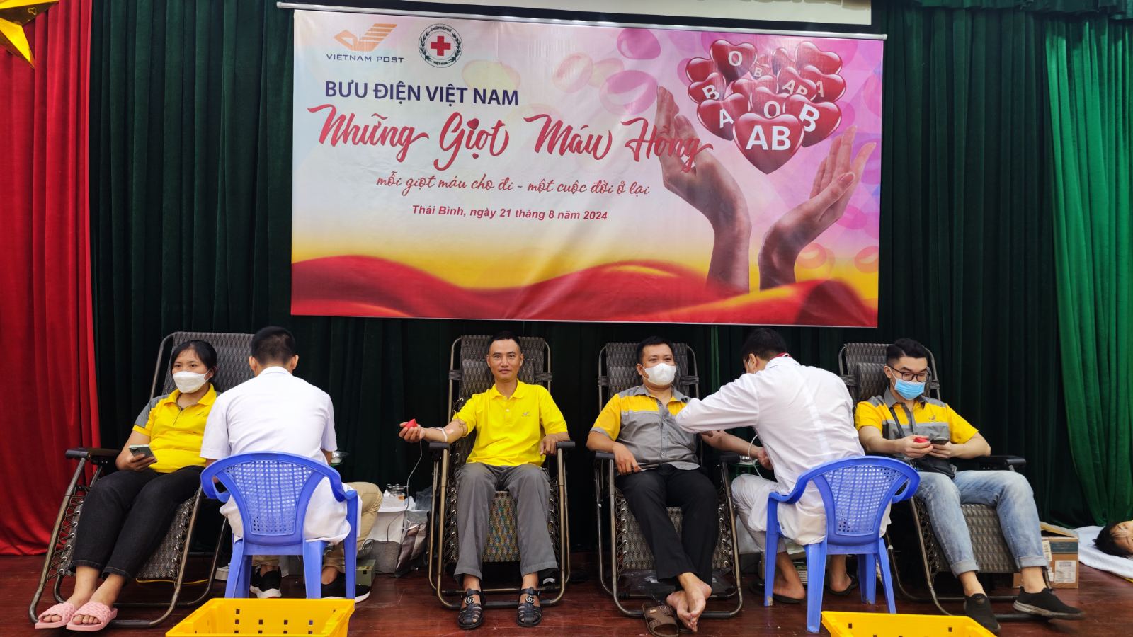 Bưu điện tỉnh Thái Bình tổ chức chương trình hiến máu tình nguyện  “Bưu điện Việt Nam – những giọt máu hồng” năm 2024