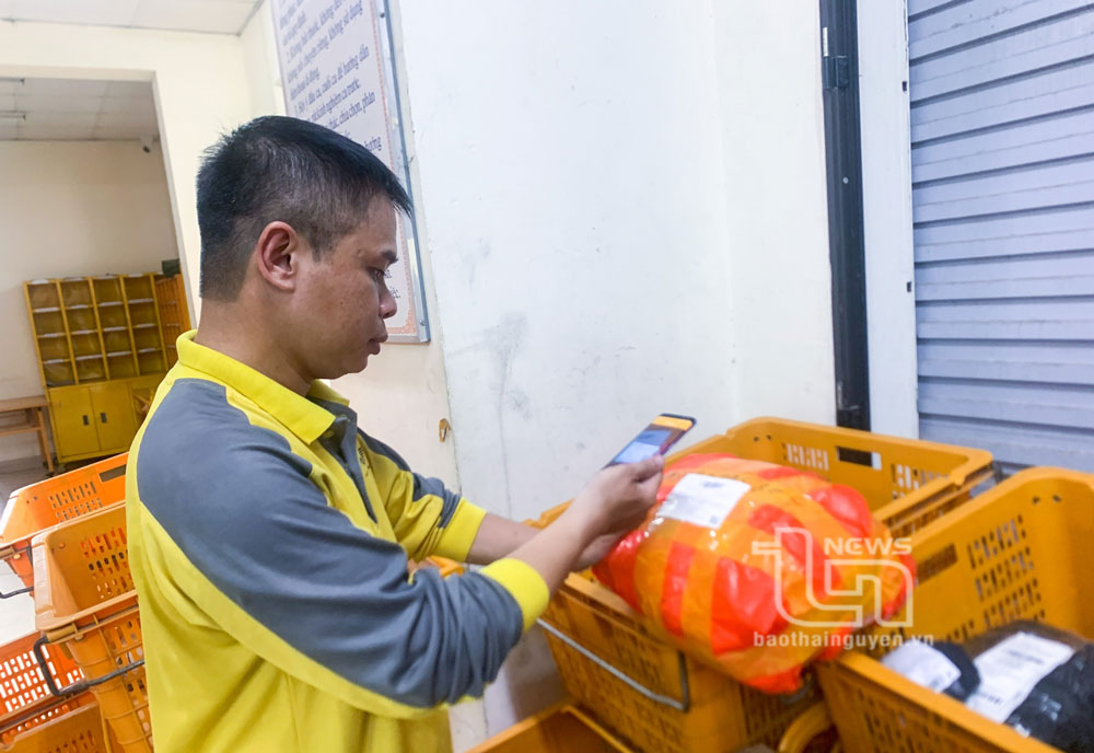 Bưu điện Thái Nguyên số hóa dịch vụ chuyển phát